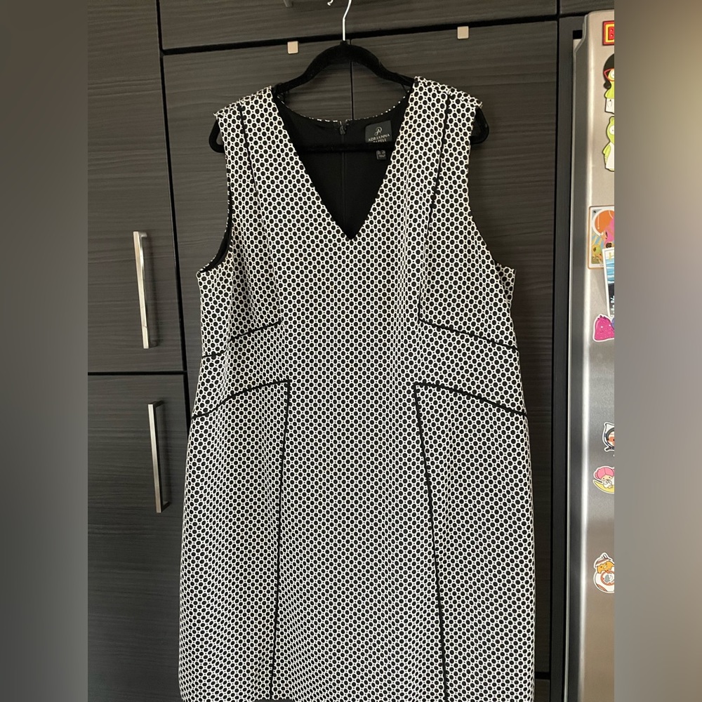 Adrianna Pappell Patterned Plus Sheath Dress 22W